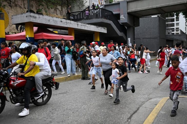 afp-20260625-b88n9xf-v2-midres-topshotvenezuelaearthquake-1